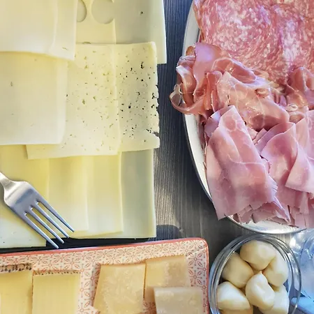 Couette-café Stella Maggiore 3*